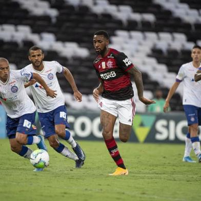 Meia Gerson, do Flamengo, durante partida com o Bahia pelo Brasileirão<!-- NICAID(14673552) -->