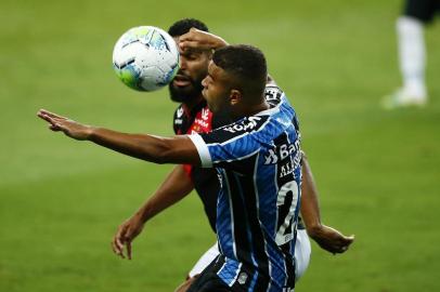  PORTO ALEGRE, RS, BRASIL, 27/12/2020- Grêmio x Atlético-GO: jogo da 27ª rodada do Brasileirão que ocorre na Arena. Foto: Félix Zucco / Agencia RBS<!-- NICAID(14677642) -->