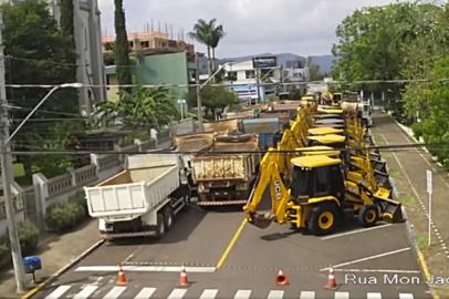 Prefeitura expõe veículos e máquinas 