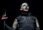 Procurado pela polícia, Marilyn Manson se entrega às autoridades