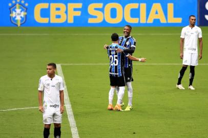 PORTO ALEGRE, RS, BRASIL - 03.02.2021 - O Grêmio recebe o Santos na Arena, em jogo válido pela 34ª rodada do Campeonato Brasileiro. (Foto: André Ávila/Agencia RBS)<!-- NICAID(14706170) -->