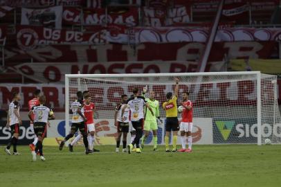 PORTO ALEGRE, RS, BRASIL - 10.02.2021 - O Inter recebe o Sport no Estádio Beira-Rio, pela 35ª rodada do Brasileirão. (Foto: Mateus Bruxel/Agencia RBS)<!-- NICAID(14711786) -->