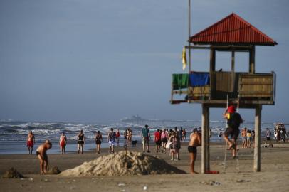 Ambiental de 15/02 em Capão da Canoa, no Litoral Norte<!-- NICAID(14714618) -->