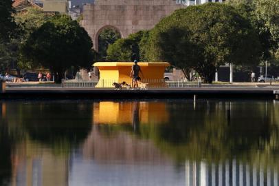 PORTO ALEGRE - BRASIL - Clima em Porto Alegre. Parque da redenção.(FOTOS: LAURO ALVES/AGENCIARBS)<!-- NICAID(14482539) -->