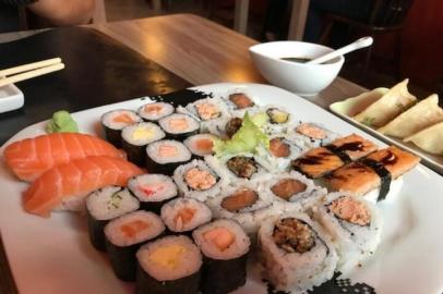 Sushi Maru, Destemperados, Sushi, Porto Alegre<!-- NICAID(13759747) -->