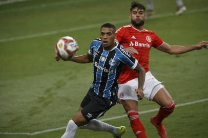 PORTO ALEGRE, RS, BRASIL - 03.04.2021 - Grêmio e Inter se enfrentam na Arena pela nona rodada do Campeonato Gaúcho. (Foto: Jefferson Botega/Agencia RBS)Indexador: Jeff Botega<!-- NICAID(14749769) -->