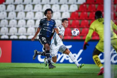 Gremio x Independiente Del ValleRS - FUTEBOL/CONMEBOL LIBERTADORES 2021 /GREMIO X INDEPENDIENTE DEL VALLE - ESPORTES - Lance da partida entre Independiente Del Valle e Gremio disputada na noite desta sexta-feira, no EstÃ¡dio Defensores Del Chaco, em AssunÃ§Ã£o, valida pela Conmebol Libertadores 2021. FOTO: LUCAS UEBEL/GREMIO FBPAEditoria: SPOLocal: AssuncaoIndexador: Lucas UebelSecao: futebolFonte: Gremio.netFotógrafo: Gremio x Independiente Del Valle<!-- NICAID(14754745) -->