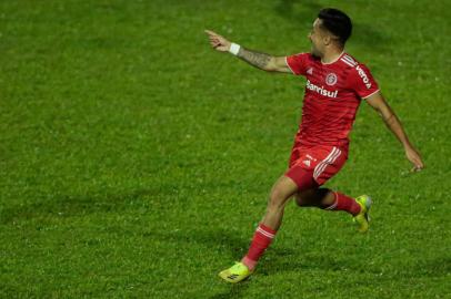 SÃO LEOPOLDO, RS, BRASIL - 14.04.2021 - Inter e Aimoré se enfrentam em duelo válido pelo Campeonato Gaúcho. (Foto: Marco Favero/Agencia RBS)<!-- NICAID(14758171) -->