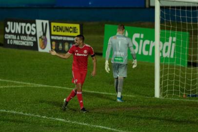 SÃO LEOPOLDO, RS, BRASIL - 14.04.2021 - Inter e Aimoré se enfrentam em duelo válido pelo Campeonato Gaúcho. (Foto: Marco Favero/Agencia RBS)<!-- NICAID(14758203) -->