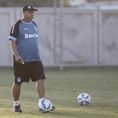 James Freitas, técnico interino do Grêmio que assume no lugar de Felipão<!-- NICAID(11426110) -->