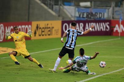 PORTO ALEGRE, RS, BRASIL - 22.04.2021 - O Grêmio recebe o La Equidad-COL pela fase de grupos da Copa Sul-Americana. (Foto: André Ávila/Agencia RBS)<!-- NICAID(14764691) -->