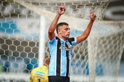 Diego Souza, centroavante do Grêmio