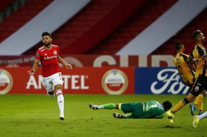 PORTO ALEGRE, RS, BRASIL - 27.04.2021 - O Inter recebe o Deportivo Táchira-VEN no Beira-Rio pela segunda rodada da fase de grupos da Libertadores. (Foto: Félix Zucco/Agencia RBS)<!-- NICAID(14768331) -->