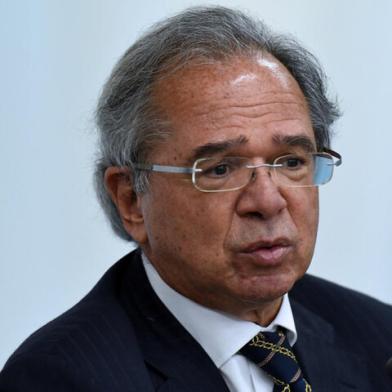 Brasília, DF- Ministro da Economia, Paulo Guedes, presidente da República do Brasil, Jair Messias Bolsonaro, secretária especial do Programa de Parcerias de Investimentosda (PPI), Martha Seillier e ministros de Estado, durante a 1ª Reunião Extraordinária do Conselho do Programa de Parcerias de Investimentos (CPPI), na tarde de hoje (16), no Ministério da Economia, bloco, em Brasília<!-- NICAID(14743212) -->