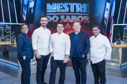 Mestre do sabor 2a Temporada 2020 -  Katia Barbosa,  Leo PaixÃ£o  Rafael Costa e Silva Claude Troisgros e Batista<!-- NICAID(14550420) -->