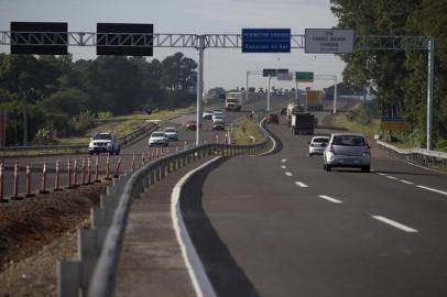 CACHOEIRINHA, RS, BRASIL, 10/05/2021 - Imagens da RS 118 para ilustrar matéria de concessão de rodovias. Foto:  Jefferson Botega  / Agencia RBS<!-- NICAID(14778828) -->