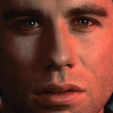 John Travolta em Um Tiro na Noite (1981), de Brian De Palma<!-- NICAID(14779850) -->