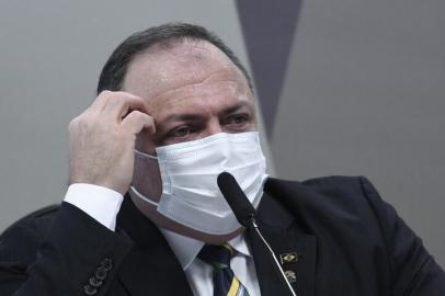 ComissÃ£o Parlamentar de InquÃ©rito da Pandemia (CPIPANDEMIA) realiza oitiva do ex-ministro da SaÃºde. O objetivo Ã© obter respostas sobre a conduta do ex-ministro nos dez meses em que esteve Ã  frente do ministÃ©rio, em pontos como postura governamental, isolamento social, vacinaÃ§Ã£o, colapso em Manaus e omissÃ£o de dados. Em pronunciamento, ex-ministro da SaÃºde, general Eduardo Pazuello, diz que vai responder a todas as perguntas, sem exceÃ§Ã£o. âEu vim com bastante conteÃºdoâ, afirma. Foto: Edilson Rodrigues/AgÃªncia SenadoLocal: BrasÃ­liaIndexador: Edilson RodriguesFonte: AgÃªncia SenadoFotógrafo: e<!-- NICAID(14787206) -->