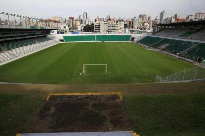 CAXIAS DO SUL, RS, BRASIL, 20/05/2021 - Estádio Alfredo Jaconi passa por reformas pra disputa da Série A do futebol Brasileiro. (Marcelo Casagrande/Agência RBS)<!-- NICAID(14788541) -->