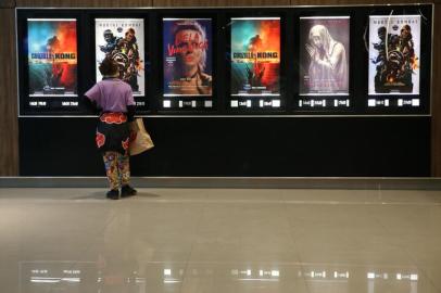 PORTO ALEGRE, RS, BRASIL - 2021.05.20 - Ambiental de reabertura dos cinemas em Porto Alegre. Na foto: GNC Cinemas, shopping Praia de Belas (Foto: ANDRÉ ÁVILA/ Agência RBS)<!-- NICAID(14788664) -->