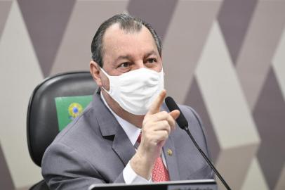 Comissão Parlamentar de Inquérito da Pandemia (CPIPANDEMIA) realiza continuação do depoimento do ex-ministro da Saúde.À mesa, em pronunciamento, presidente da CPIPANDEMIA, senador Omar Aziz (PSD-AM).<!-- NICAID(14788199) -->