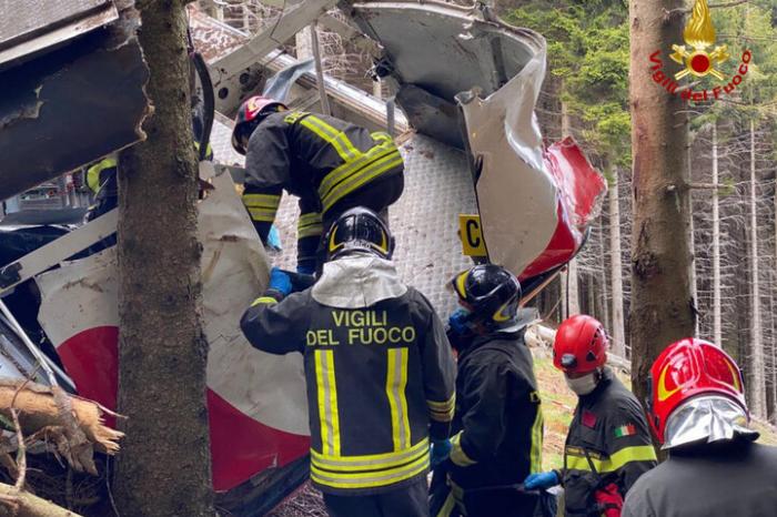 Handout / Vigili del Fuoco / AFP