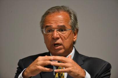 O ministro da Economia, Paulo Guedes, discursa na solenidade de transmissão de cargo.