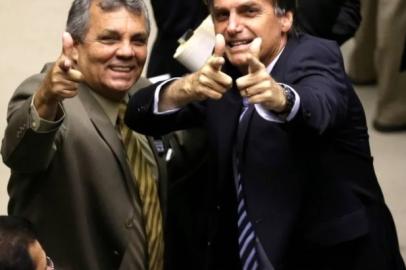 Jair Bolsonaro (PP-RJ) e Alberto Fraga (DEM-DF)