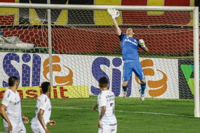 BRASILEIRO A 2021, SPORT X GRÊMIOPE - BRASILEIRO A 2021, SPORT X GRÊMIO - ESPORTES - BRASILEIRO A 2021, SPORT X GRÊMIO - Paulo Victor goleiro do Grêmio em lance do gol de Sander jogador do Sport durante partida contra o Sport no estádio Ilha do Retiro pelo campeonato Brasileiro A 2021. 17/06/2021 - Foto: PAULO PAIVA/AGIF - AGÊNCIA DE FOTOGRAFIA/AGIF - AGÊNCIA DE FOTOGRAFIA/ESTADÃO CONTEÚDOEditoria: ESPORTESLocal: RECIFEIndexador: PAULO PAIVAFotógrafo: AGIF - AGÊNCIA DE FOTOGRAFIA<!-- NICAID(14812008) -->