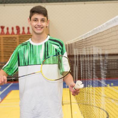 Atleta Gabriel Casara representará o Recreio da Juventude/Murialdo de Caxias do Sul no XXIX Campeonato Pan-Americano Júnior de Badminton 2021<!-- NICAID(14815991) -->