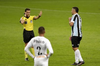 PORTO ALEGRE, RS, BRASIL - 24.06.2021 - O Grêmio recebe o Santos pelo Campeonato Brasileiro. (Foto: André Ávila/Agencia RBS)<!-- NICAID(14817838) -->