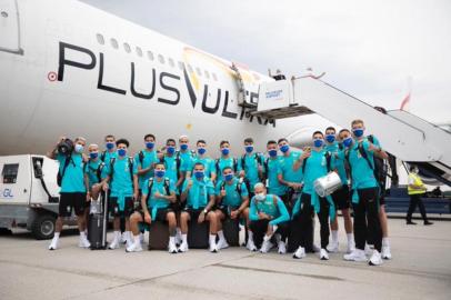 Após a vitória por 5 x 2 diante dos Emirados Árabes, a Seleção Olímpica embarcou hoje para a disputa dos Jogos Olímpicos de Tóquio. Foto: Lucas Figueiredo/CBF/DIVULGAÇÃO<!-- NICAID(14837393) -->