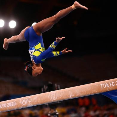 Brazils Rebeca Andrade competes in the balance beam event of the artistic gymnastics womens all-around final during the Tokyo 2020 Olympic Games at the Ariake Gymnastics Centre in Tokyo on July 29, 2021. (Photo by Loic VENANCE / AFP)<!-- NICAID(14848693) -->