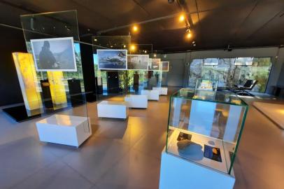 Exposição Da Floresta ao Deserto de Gelo - Pesquisas Geológicas na Antártica, em uma iniciativa inédita do GEO MUSEU de Gramado em parceria com a Unisinos e apoio do Governo Federal<!-- NICAID(14851545) -->