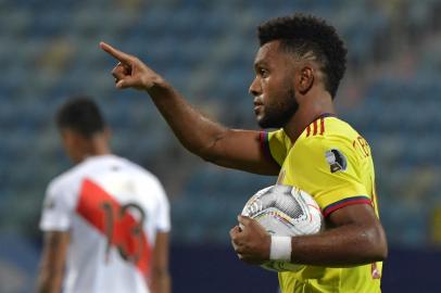 Colombias Miguel Angel Borja celebrates after scoring a penalty against Peru during their Conmebol Copa America 2021 football tournament group phase match at the Olympic Stadium in Goiania, Brazil, on June 20, 2021. (Photo by NELSON ALMEIDA / AFP)Editoria: SPOLocal: GoianiaIndexador: NELSON ALMEIDASecao: soccerFonte: AFPFotógrafo: STF<!-- NICAID(14851829) -->