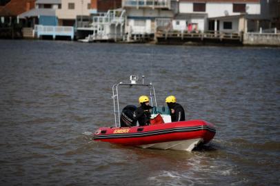 Segue operação de busca por corpo de menino morto pela mãe em Imbé.Foto: Anselmo Cunha/Agência<!-- NICAID(14851572) -->