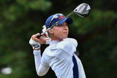 USAs Nelly Korda watches her drive from the 9th tee in round 1 of the womens golf individual stroke play during the Tokyo 2020 Olympic Games at the Kasumigaseki Country Club in Kawagoe on August 4, 2021. (Photo by Kazuhiro NOGI / AFP)<!-- NICAID(14853088) -->