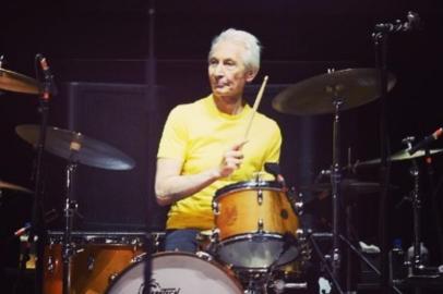 Charlie Watts deixa turnê dos Rolling Stones após cirurgia<!-- NICAID(14854531) -->