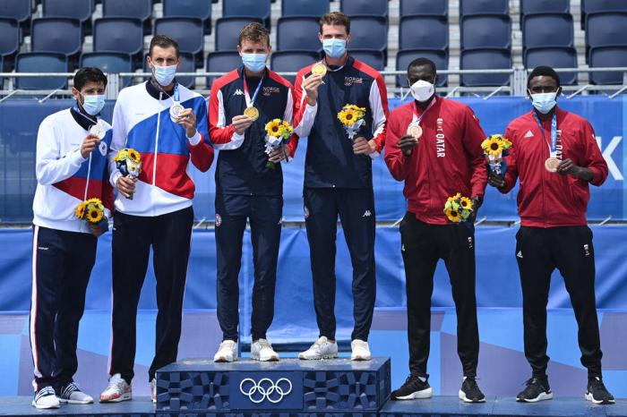 Atual campeão olímpico na quadra no masculino, vôlei russo é