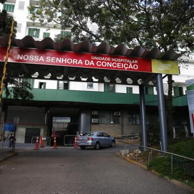 PORTO ALEGRE, RS, BRASIL,  11/03/2021- Após restrição de 24h, emergência do Hospital Conceição reabre para casos graves. Foto: Félix Zucco / Agencia RBS<!-- NICAID(14733235) -->