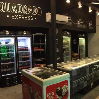 Quadrado Micromarket<!-- NICAID(14858682) -->