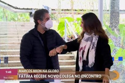 Marcos Mion é recebido por Fatima Bernardes na Globo<!-- NICAID(14861748) -->