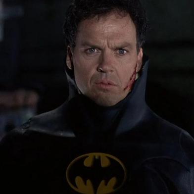 Michael Keaton como Batman<!-- NICAID(14868301) -->