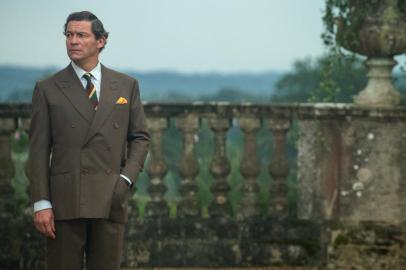 Dominic West caracterizado como Príncipe Charles em The Crown, da Netflix<!-- NICAID(14868413) -->