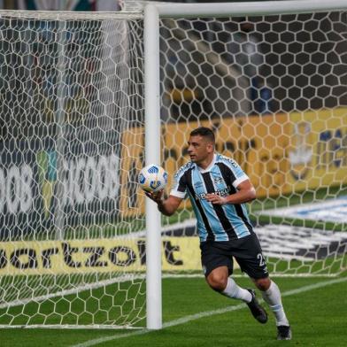 grêmio, bahia, diego souza, futebol, arena do grêmio, brasileirão<!-- NICAID(14868911) -->