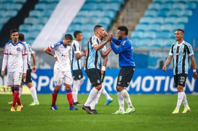 Gremio x BahiaRS - FUTEBOL/CAMPEONATO BRASILEIRO 2021 /GREMIO X BAHIA- ESPORTES - Lance da partida entre Gremio e Bahia disputada na noite deste sabado, na Arena do Gremio, em partida valida pela Campeonato Brasileiro 2021. FOTO: LUCAS UEBEL/GREMIO FBPAEditoria: SPOLocal: Porto AlegreIndexador: Lucas UebelSecao: futebolFonte: Gremio.netFotógrafo: Gremio x Bahia<!-- NICAID(14869143) -->