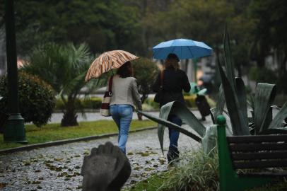 CAXIAS DO SUL, RS, BRASIL (10/08/2021)ia de chuva em Caxias do Sul. (Antonio Valiente/Agência RBS)<!-- NICAID(14858640) -->