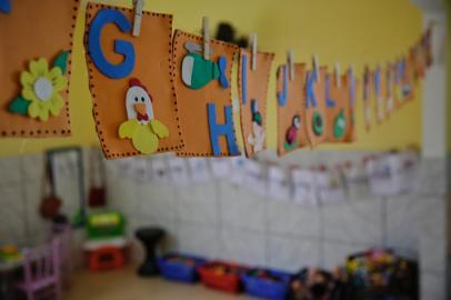 Porto Alegre, RS, Brasil, 10-09-2021: Escola de Educação Infantil Creche Elsinha, no bairro Medianeira. Porto Alegre tem mais de 4,6 mil crianças de 0 a 5 anos aguardando por uma vaga na Educação Infantil. (Foto: Mateus Bruxel / Agência RBS)Indexador: Mateus Bruxel<!-- NICAID(14886268) -->