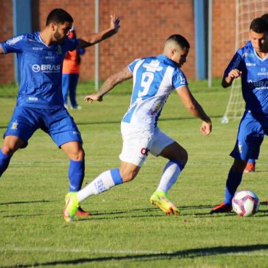 Esportivo e Santo André se enfrentam no Estádio Montanha dos Vinhedos, em Bento Gonçalves, pelo primeira partida da segunda fase da Série D do Brasileiro.<!-- NICAID(14887300) -->