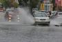 Chuva forte provoca queda de árvores e deixa semáforos fora de operação em Porto Alegre